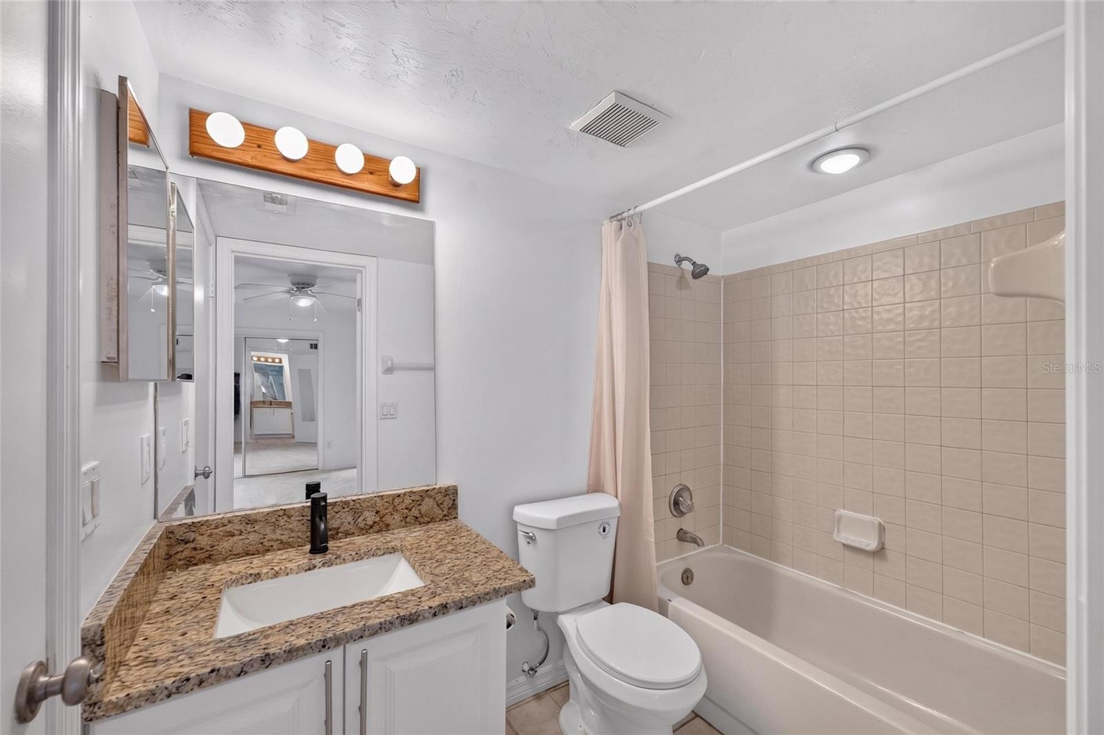 5606 SW 8TH PLACE, Gainesville, FL 32607