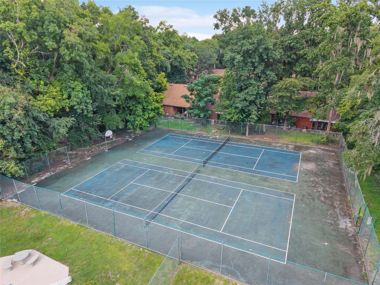 5606 SW 8TH PLACE, Gainesville, FL 32607