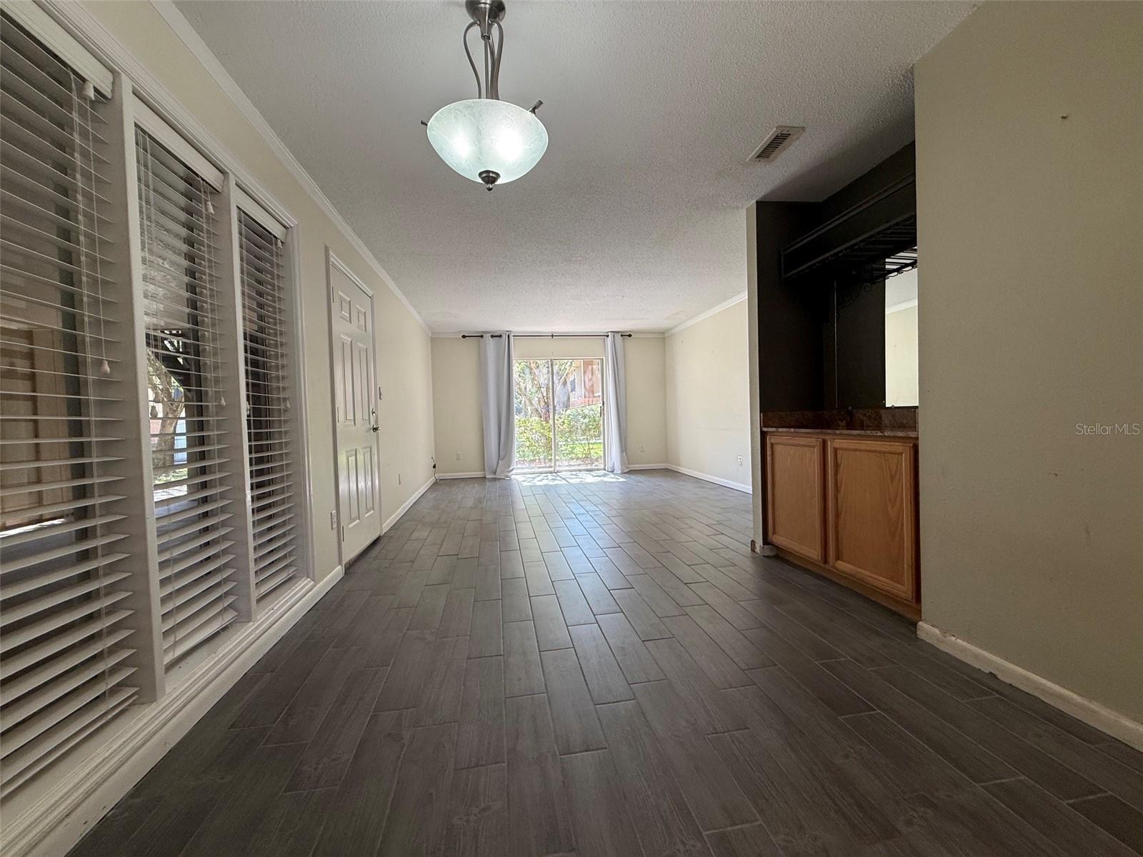 507 NW 39TH ROAD, #102, Gainesville, FL 32607