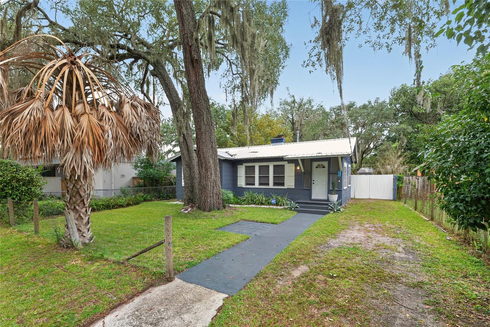 1242 NW 30TH AVENUE, Gainesville, FL 32609