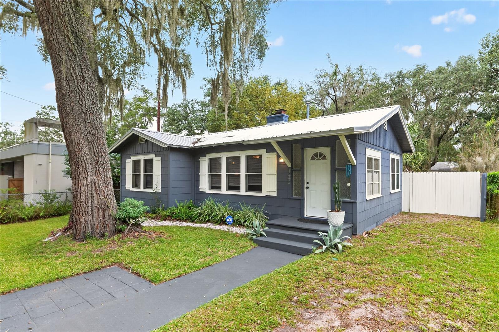 1242 NW 30TH AVENUE, Gainesville, FL 32609