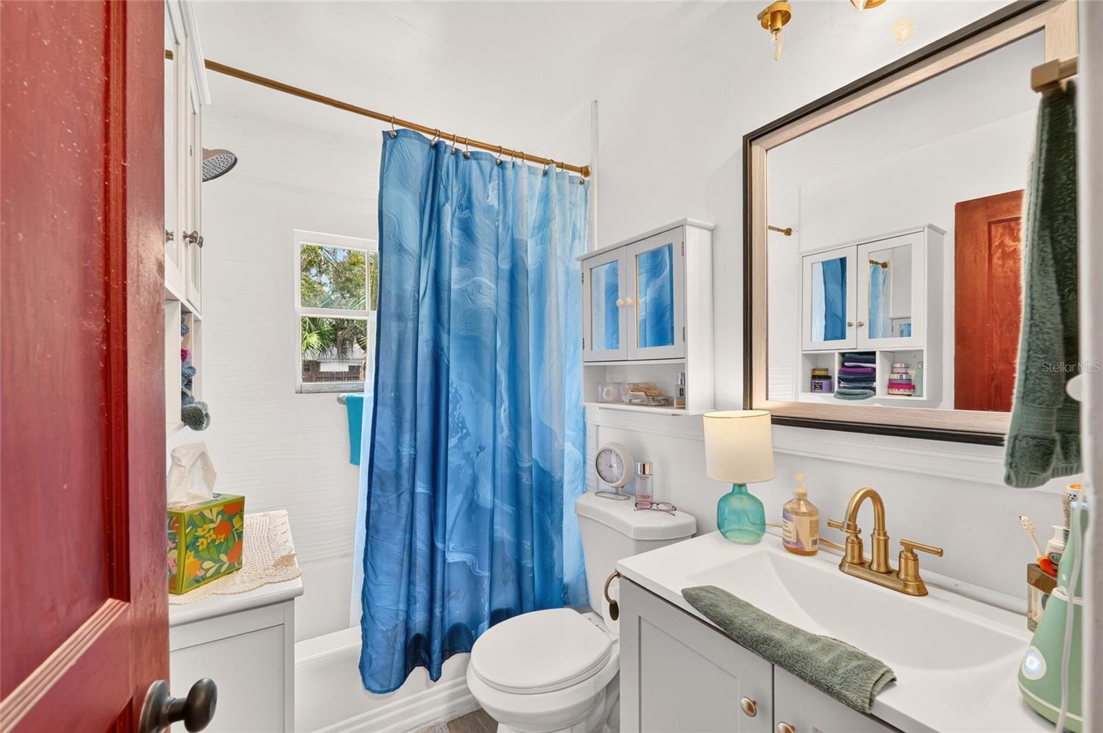 1242 NW 30TH AVENUE, Gainesville, FL 32609
