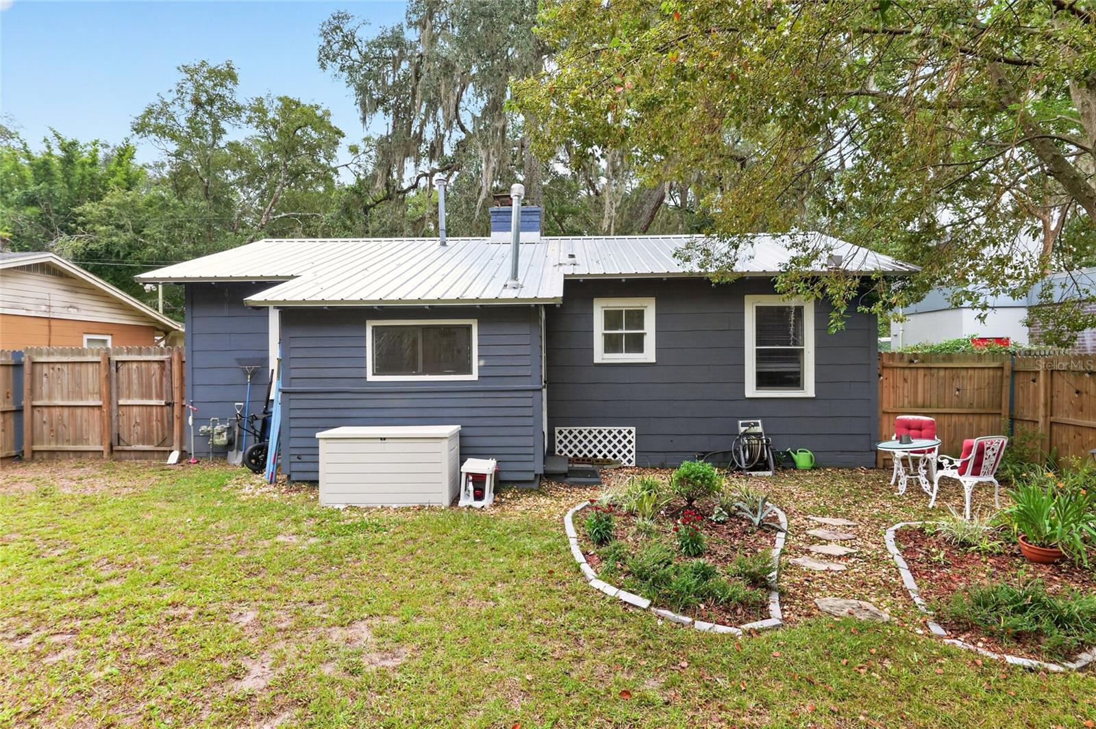 1242 NW 30TH AVENUE, Gainesville, FL 32609
