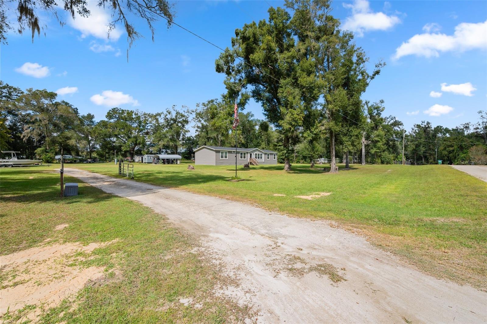 232 SW TRUDY WAY, Fort White, FL 32038