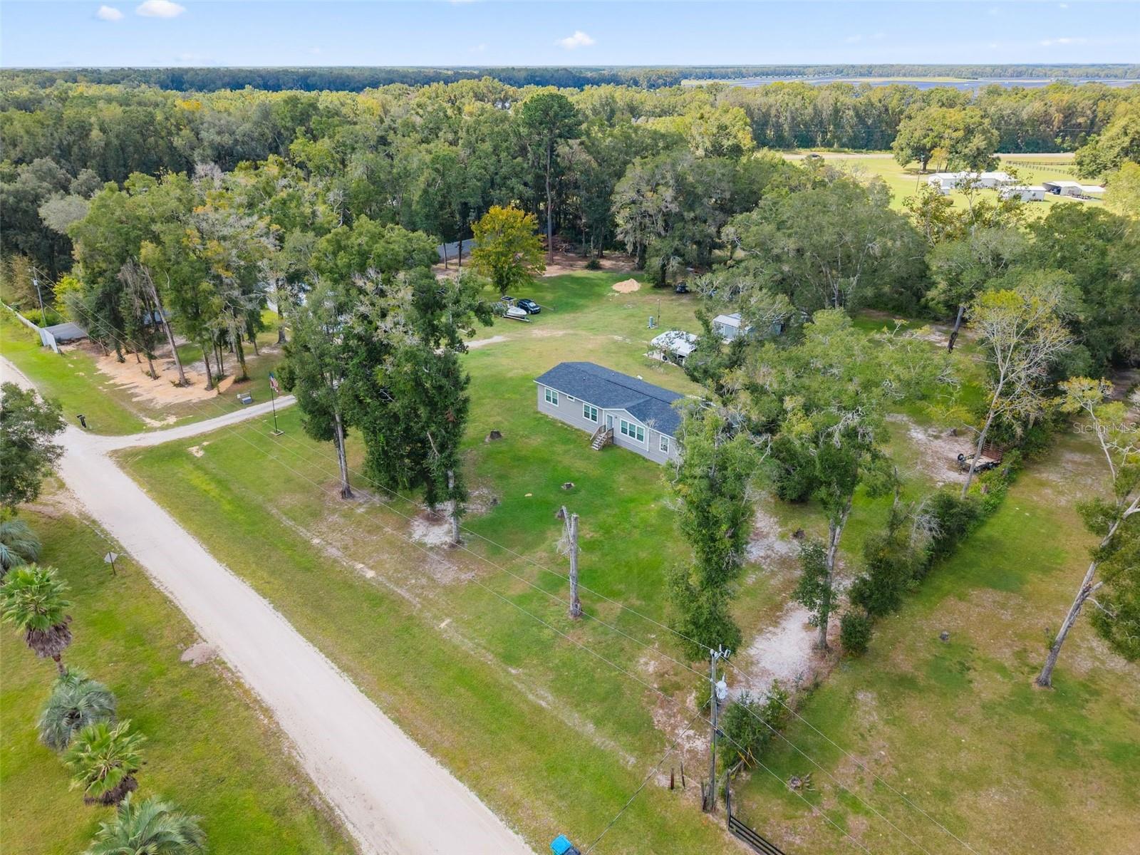 232 SW TRUDY WAY, Fort White, FL 32038