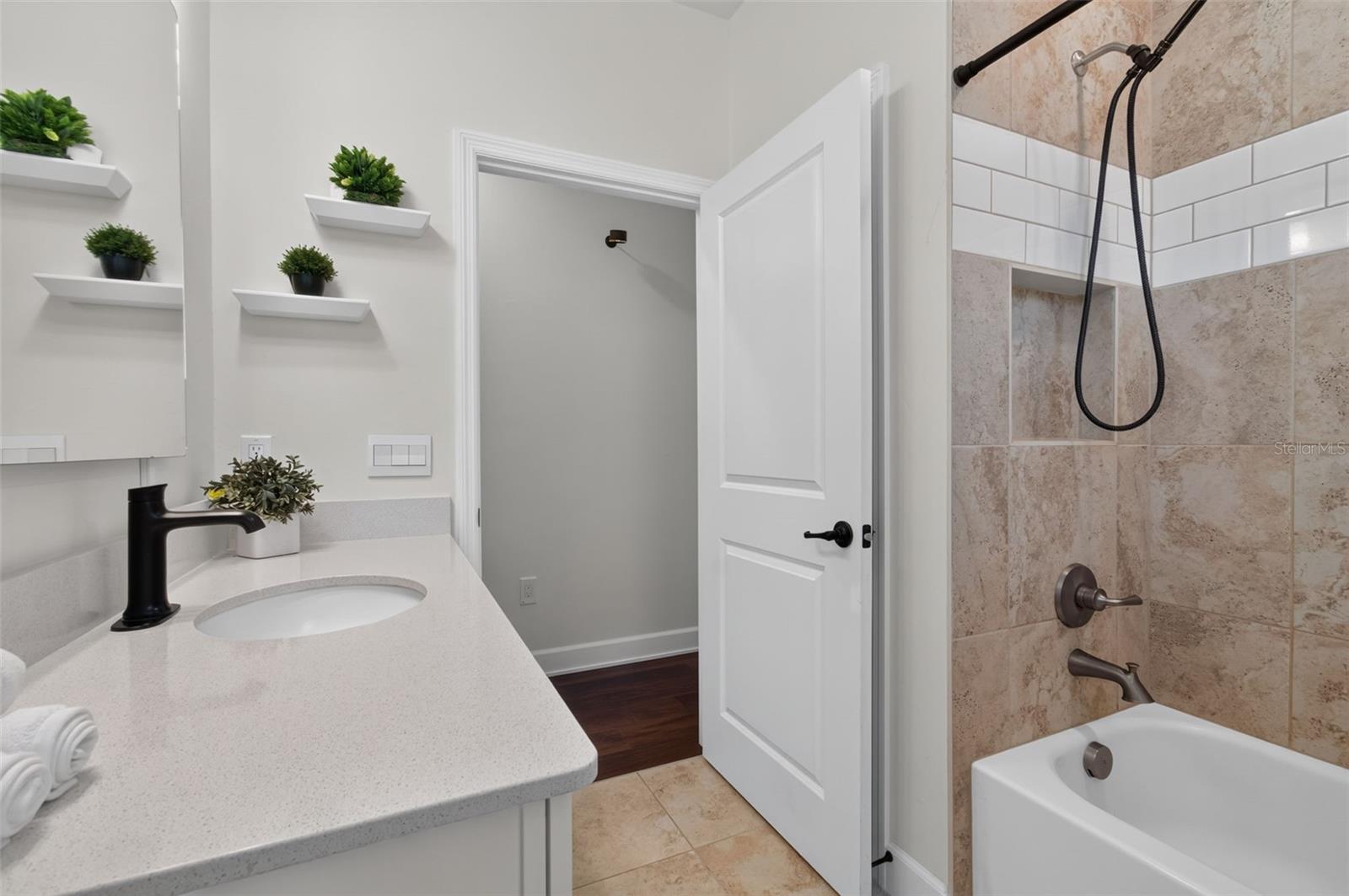 565 SW 145TH DRIVE, Newberry, FL 32669