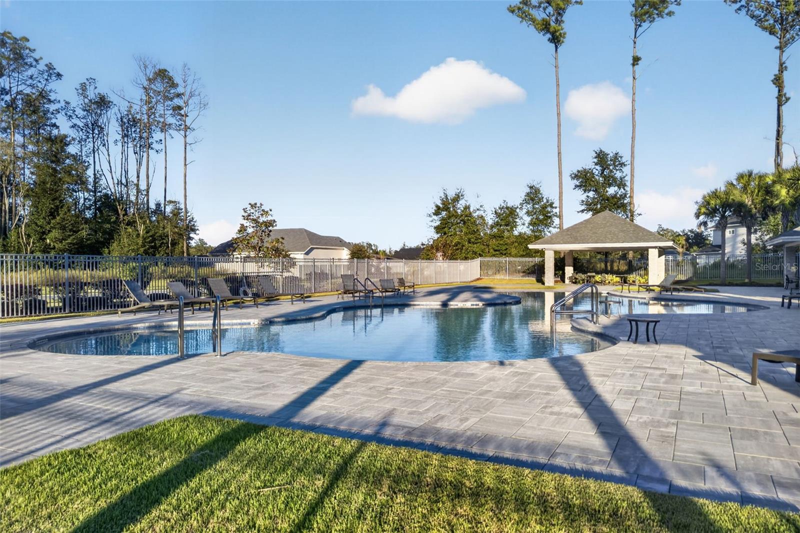 565 SW 145TH DRIVE, Newberry, FL 32669