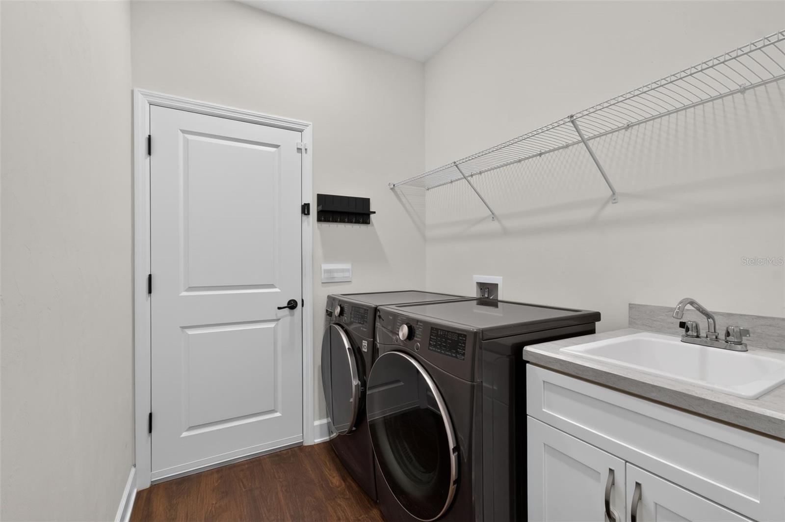 565 SW 145TH DRIVE, Newberry, FL 32669