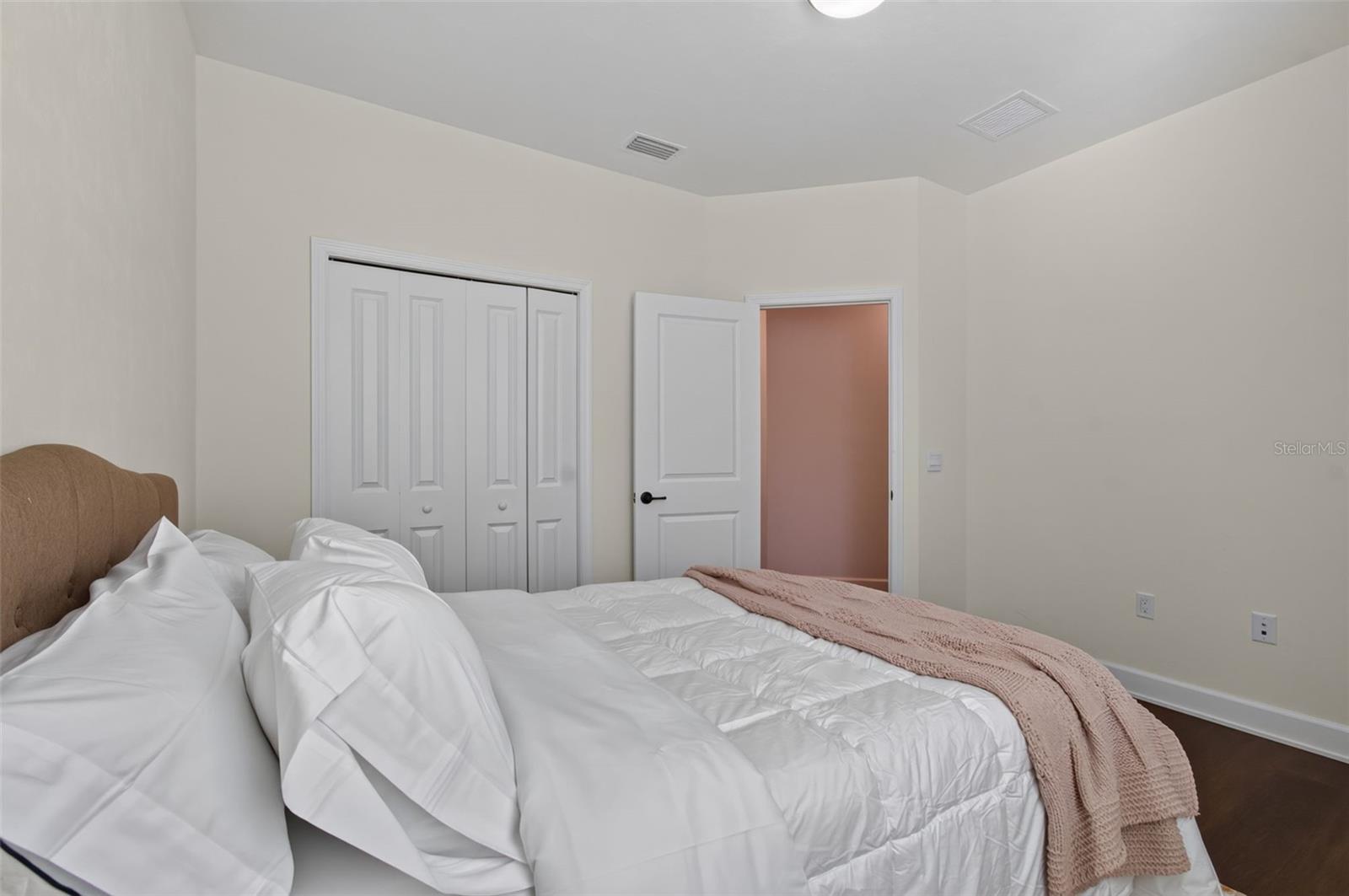 565 SW 145TH DRIVE, Newberry, FL 32669