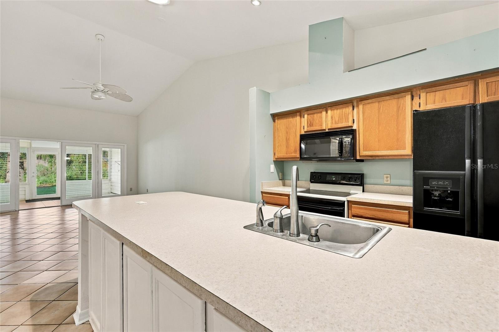 916 NW 124TH DRIVE, Newberry, FL 32669