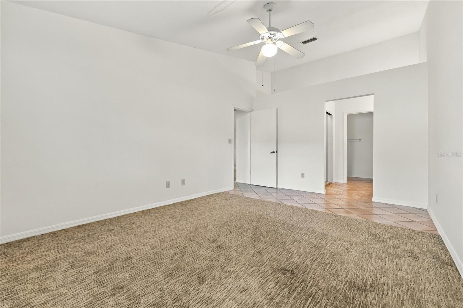 916 NW 124TH DRIVE, Newberry, FL 32669