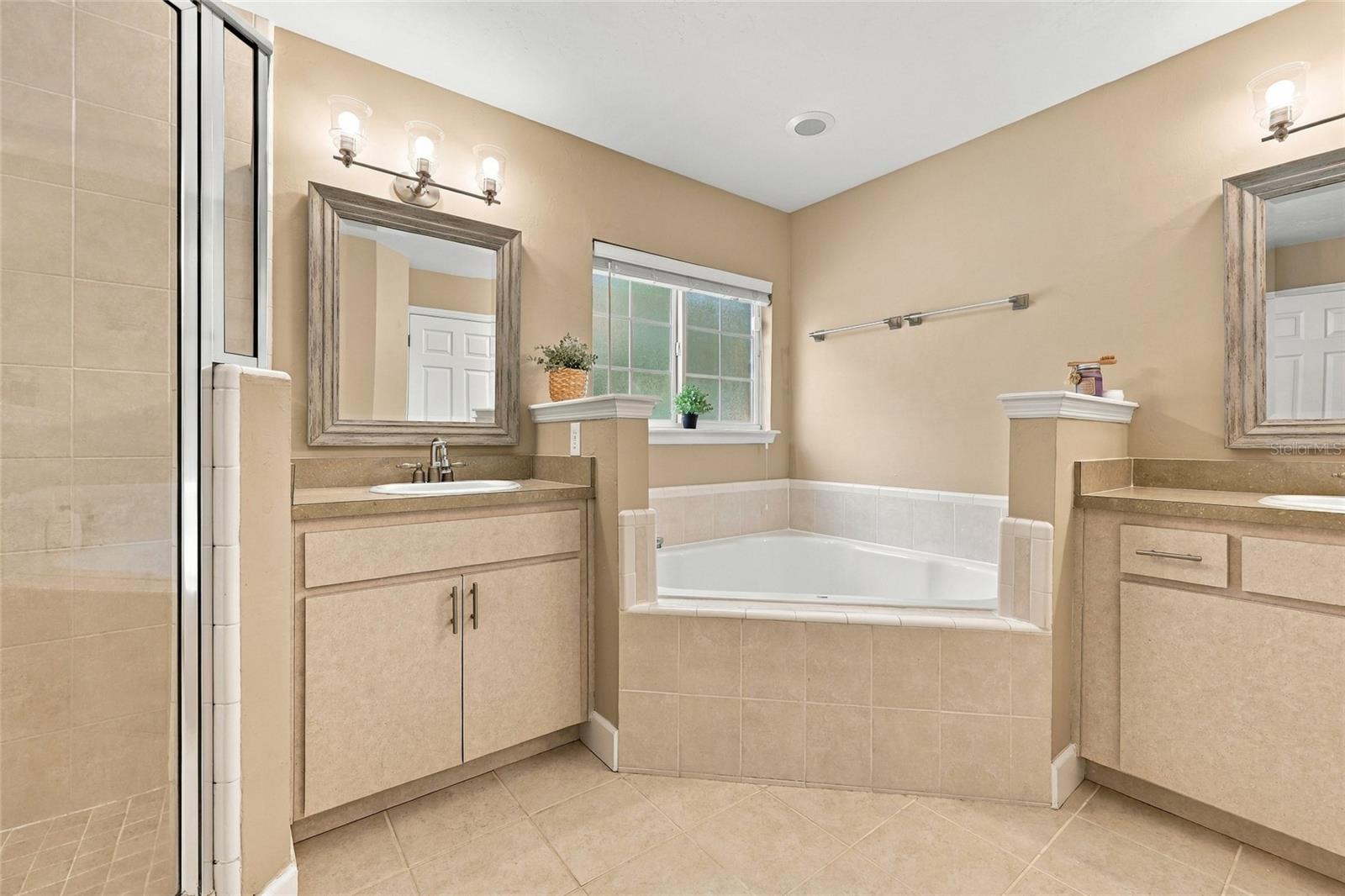 2368 NW 145TH DRIVE, Newberry, FL 32669