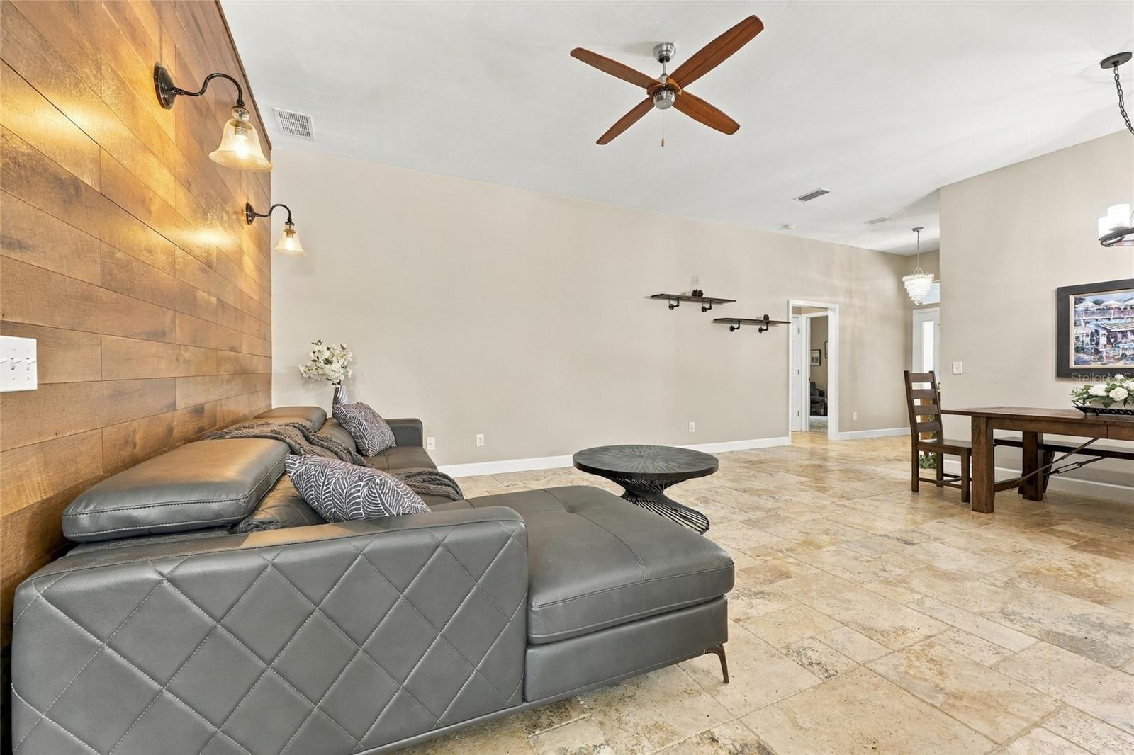 2368 NW 145TH DRIVE, Newberry, FL 32669