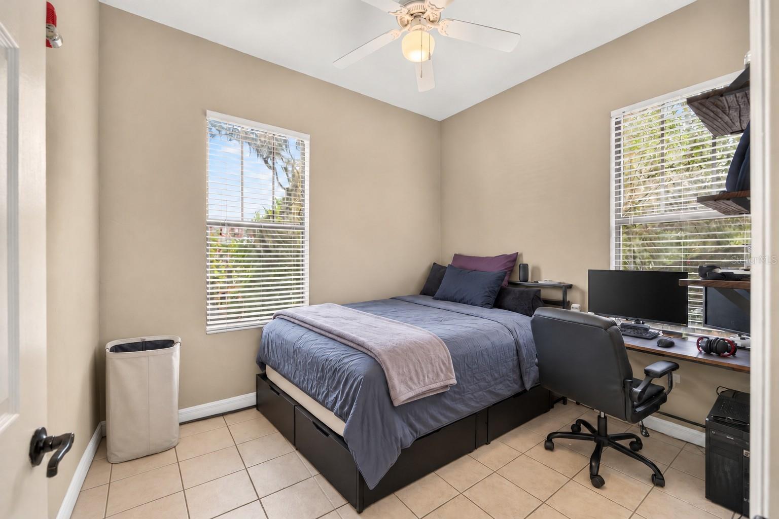 1418 NW 3RD AVENUE, #306, Gainesville, FL 32603