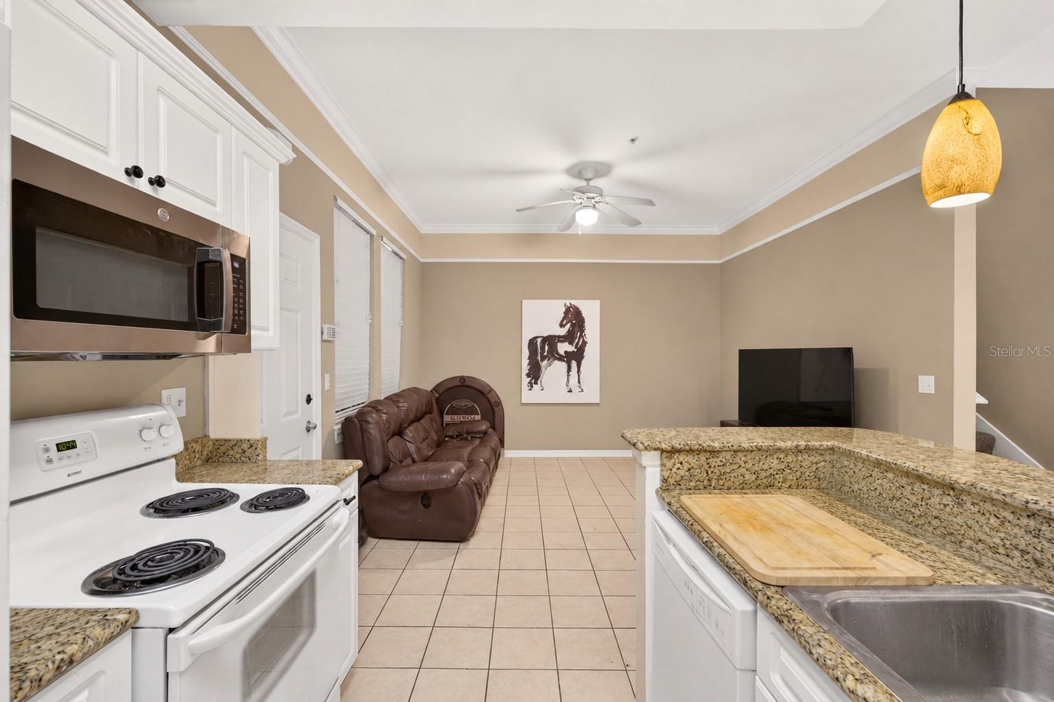 1418 NW 3RD AVENUE, #306, Gainesville, FL 32603