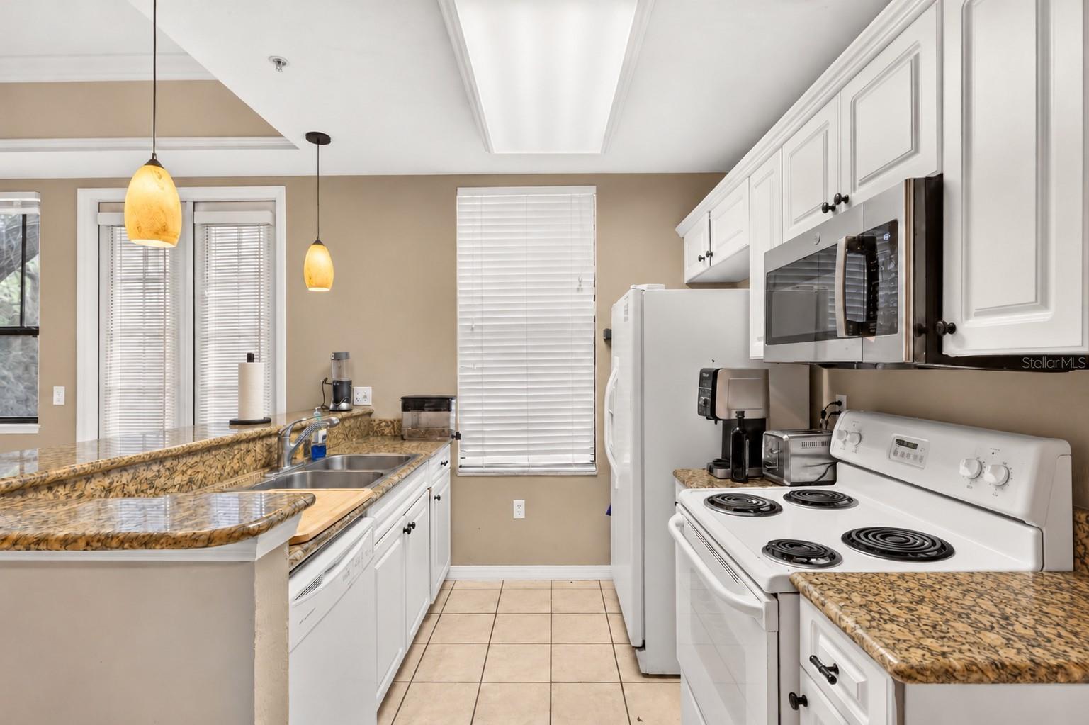 1418 NW 3RD AVENUE, #306, Gainesville, FL 32603