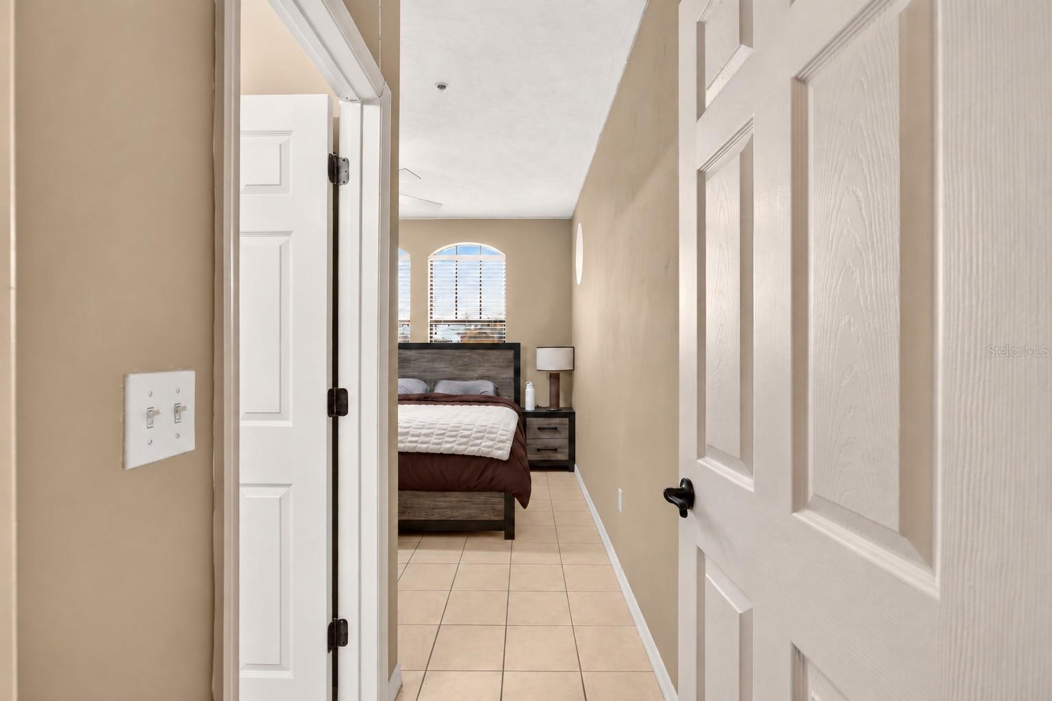 1418 NW 3RD AVENUE, #306, Gainesville, FL 32603