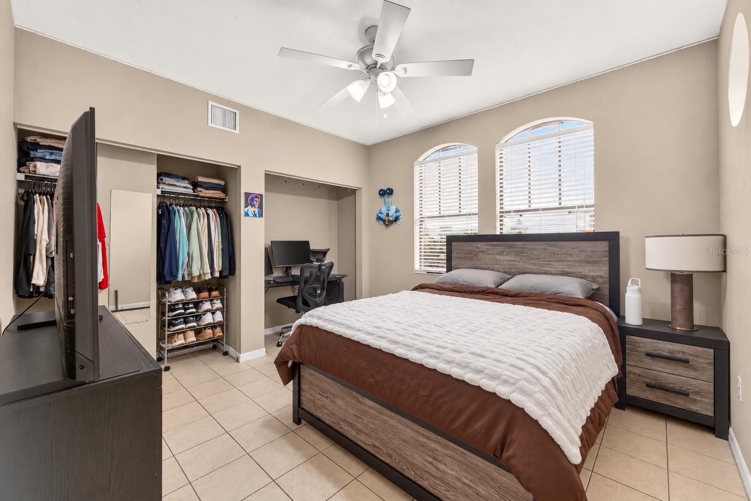 1418 NW 3RD AVENUE, #306, Gainesville, FL 32603