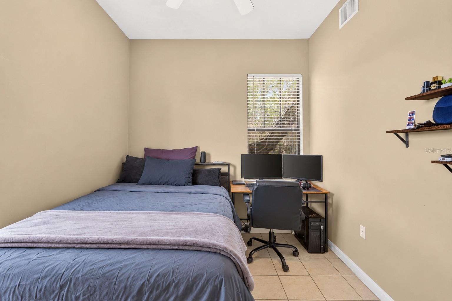 1418 NW 3RD AVENUE, #306, Gainesville, FL 32603