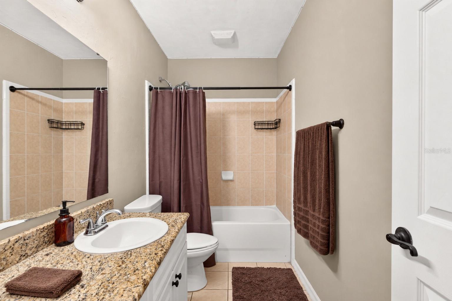 1418 NW 3RD AVENUE, #306, Gainesville, FL 32603