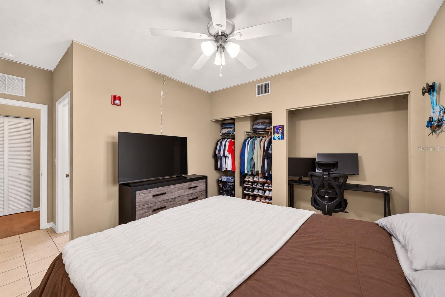 1418 NW 3RD AVENUE, #306, Gainesville, FL 32603