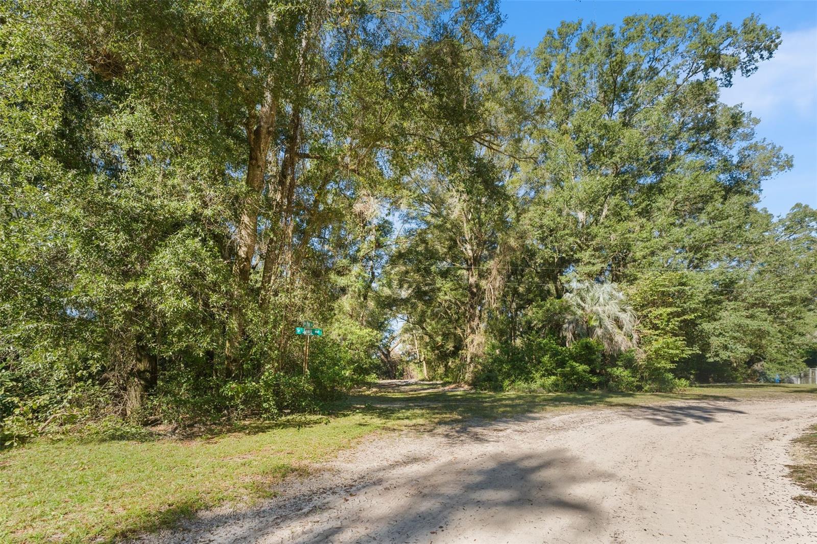 High Springs, FL 32643