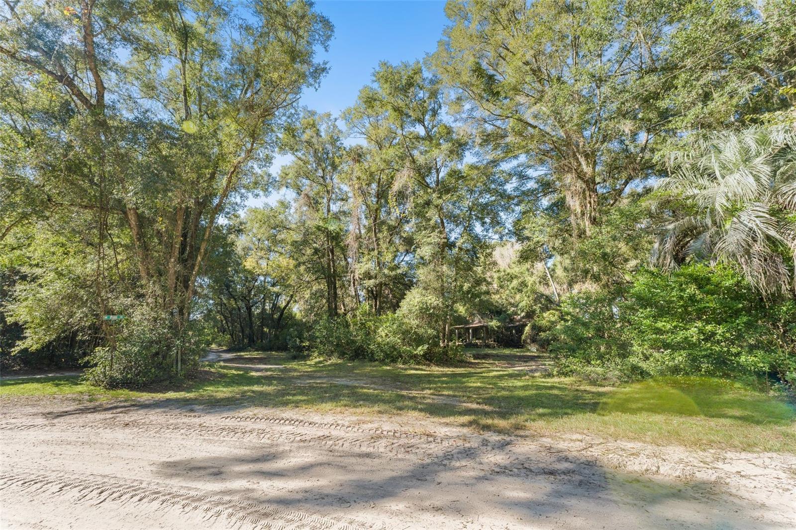 High Springs, FL 32643
