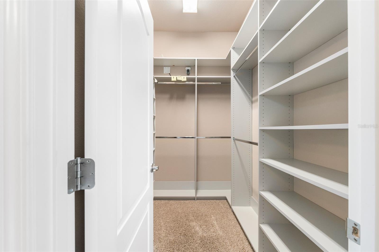 Walk-in closet