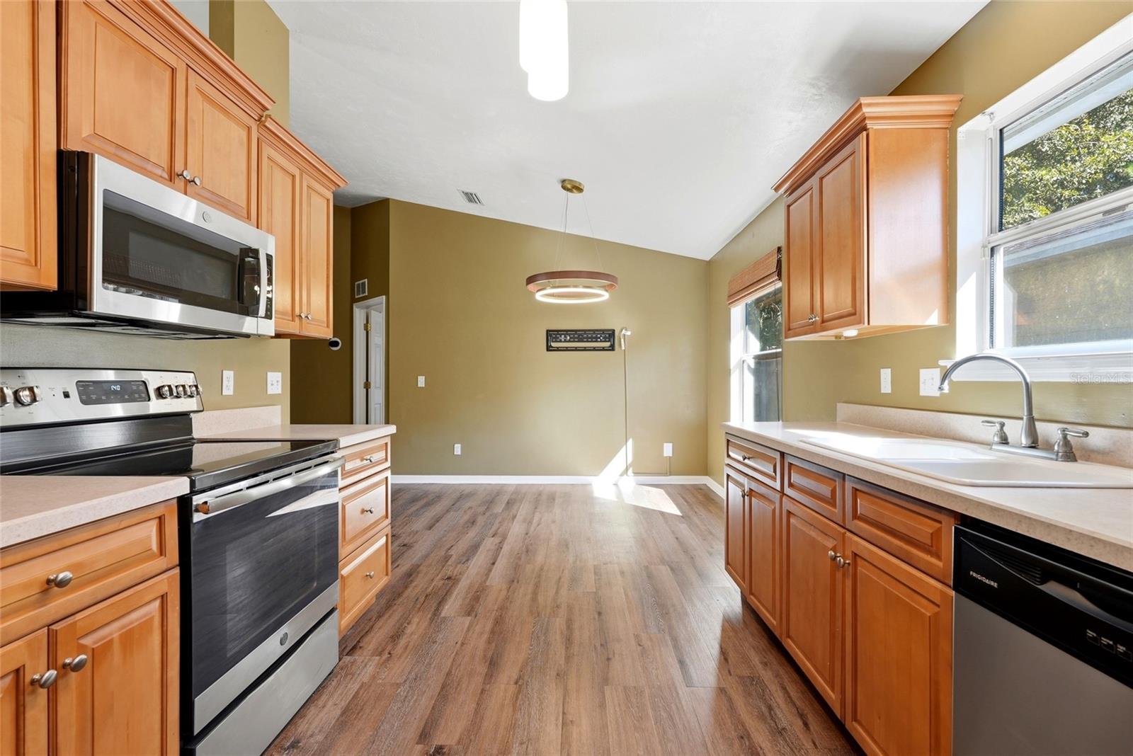 7208 NW 121ST AVENUE, Alachua, FL 32615