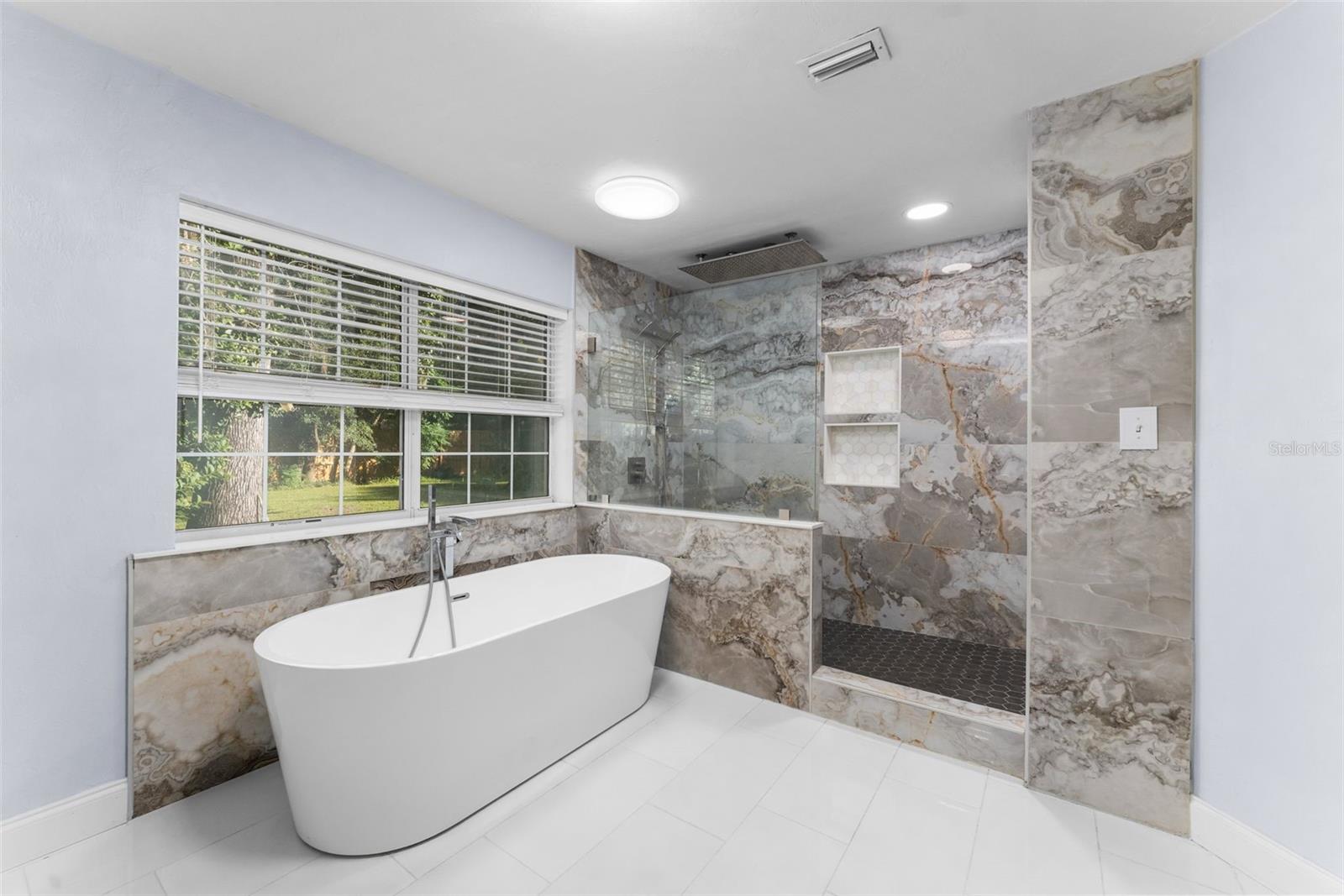 5609 NW 53RD COURT, Gainesville, FL 32653