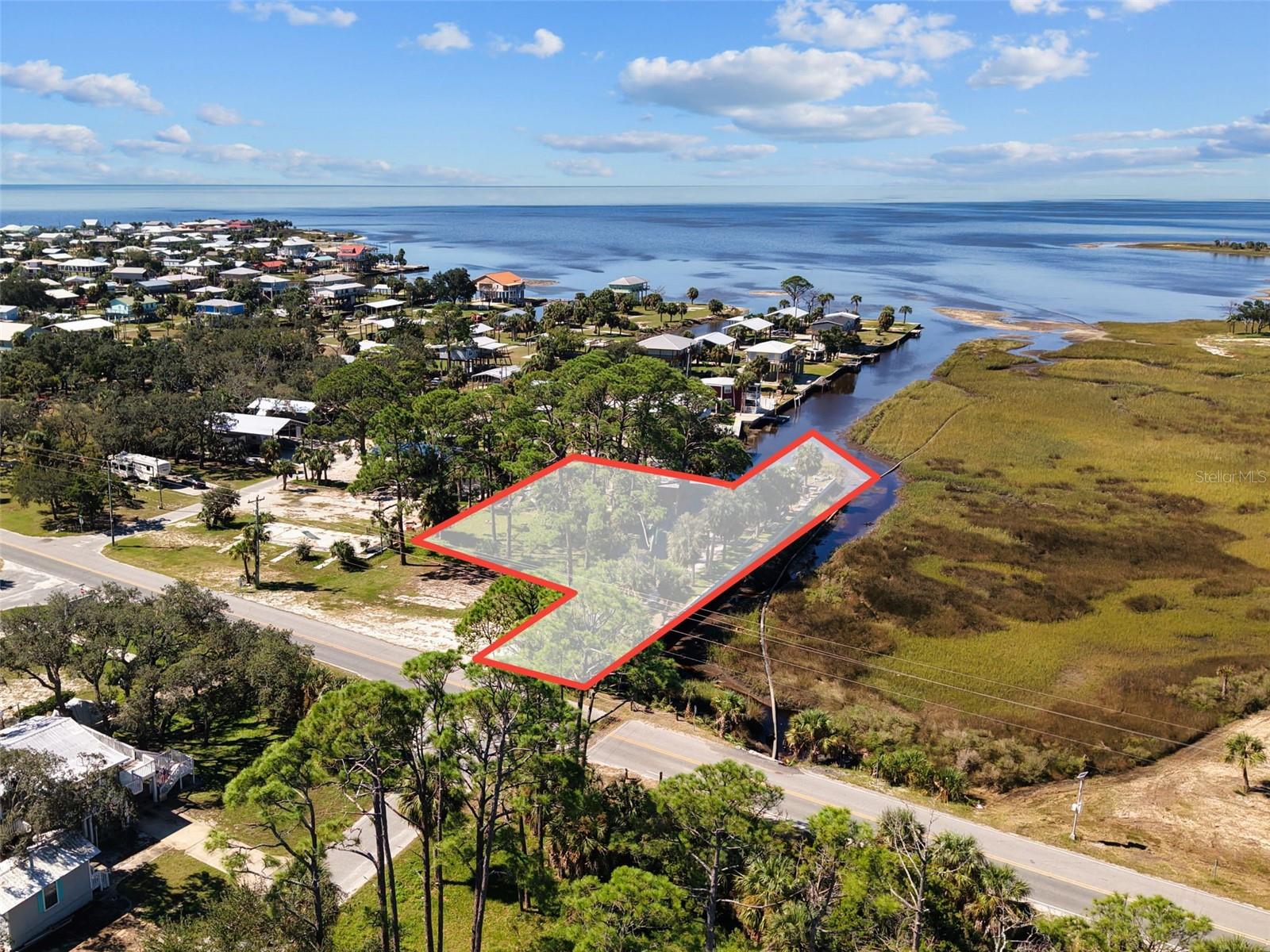4 MAIN STREET, Horseshoe Beach, FL 32648 4 MAIN STREET, Horseshoe Beach, FL 32648