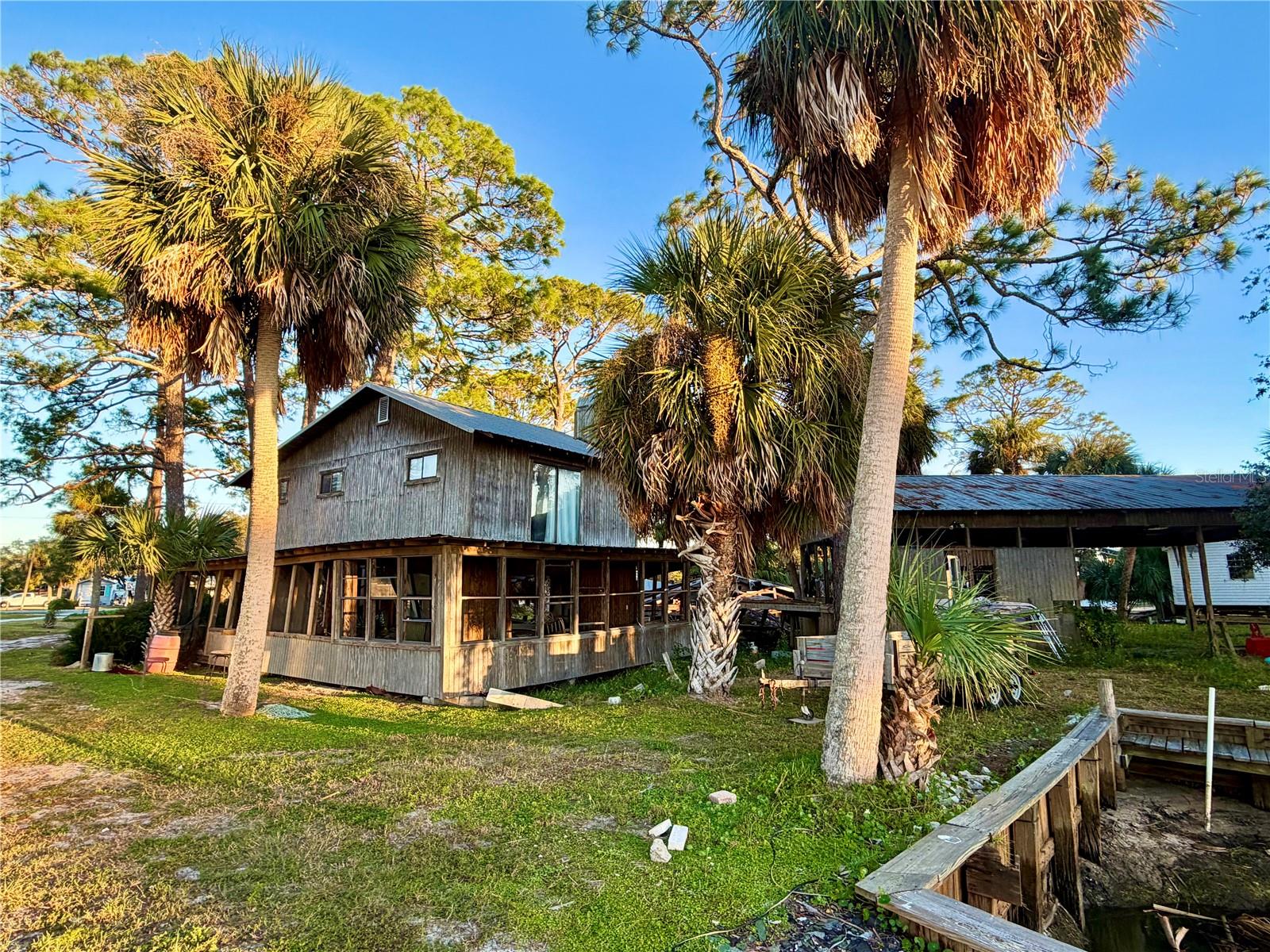 4 MAIN STREET, Horseshoe Beach, FL 32648