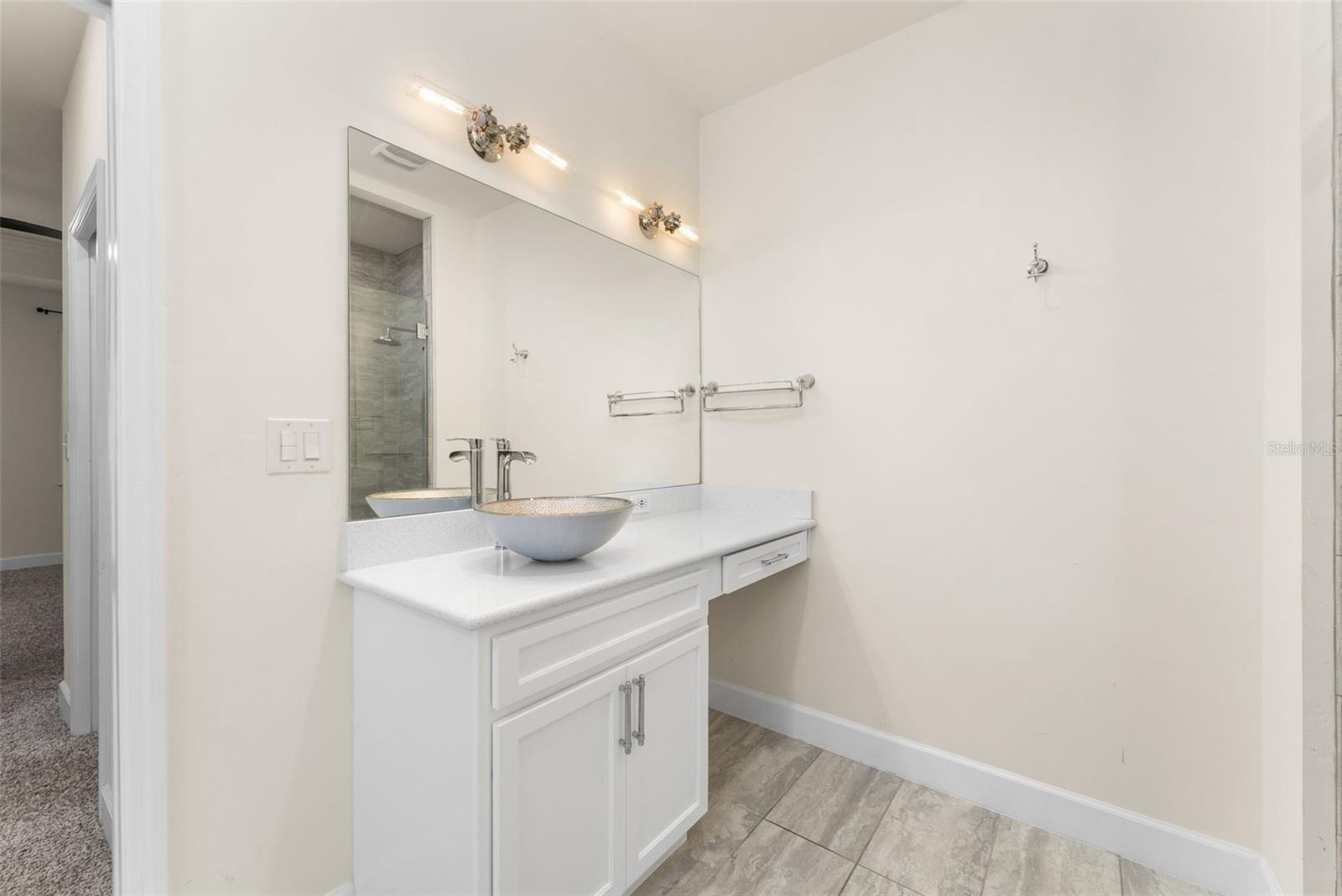 Primary Bath - Dual sinks/Vanities