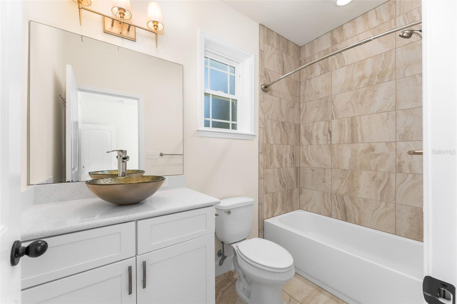 Bath #2 ensuite to bedroom 2