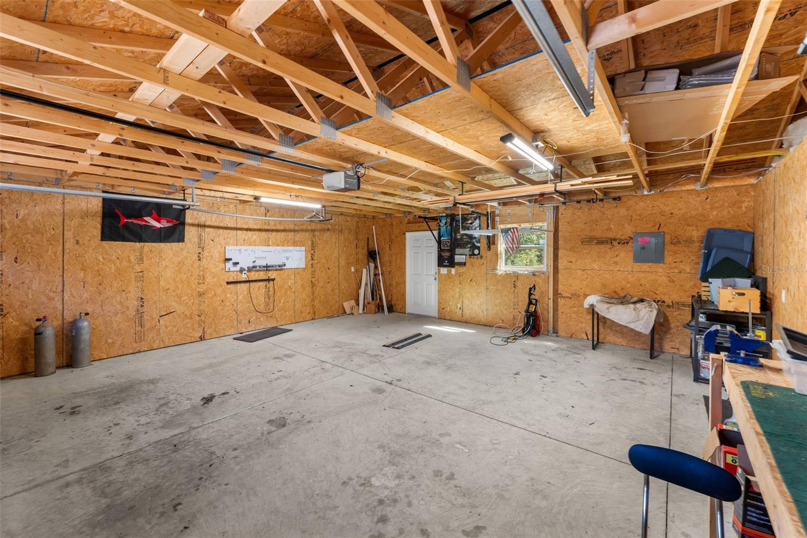 Detached Garage
