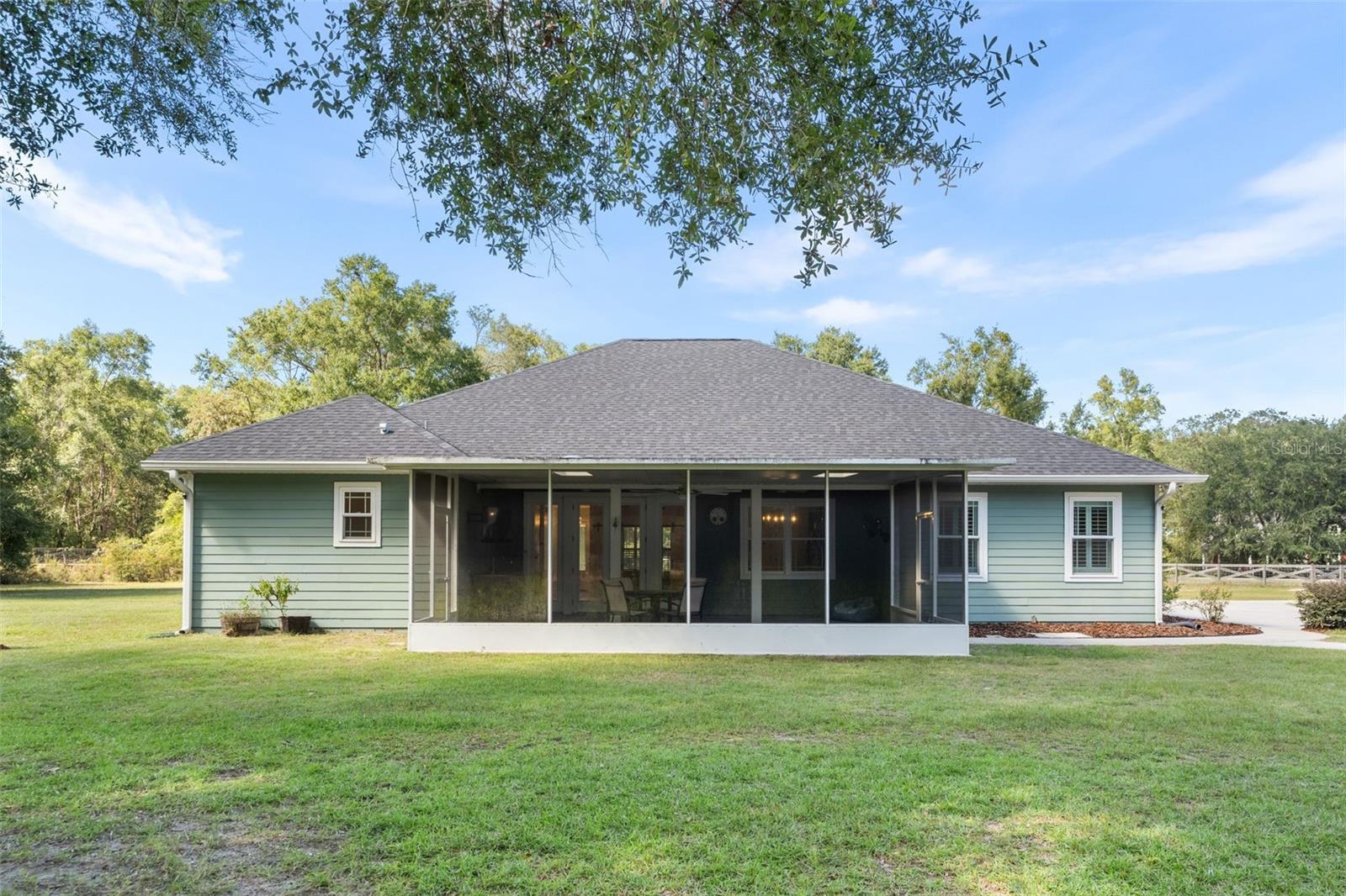 8499 NE 8TH PLACE, High Springs, FL 32643
