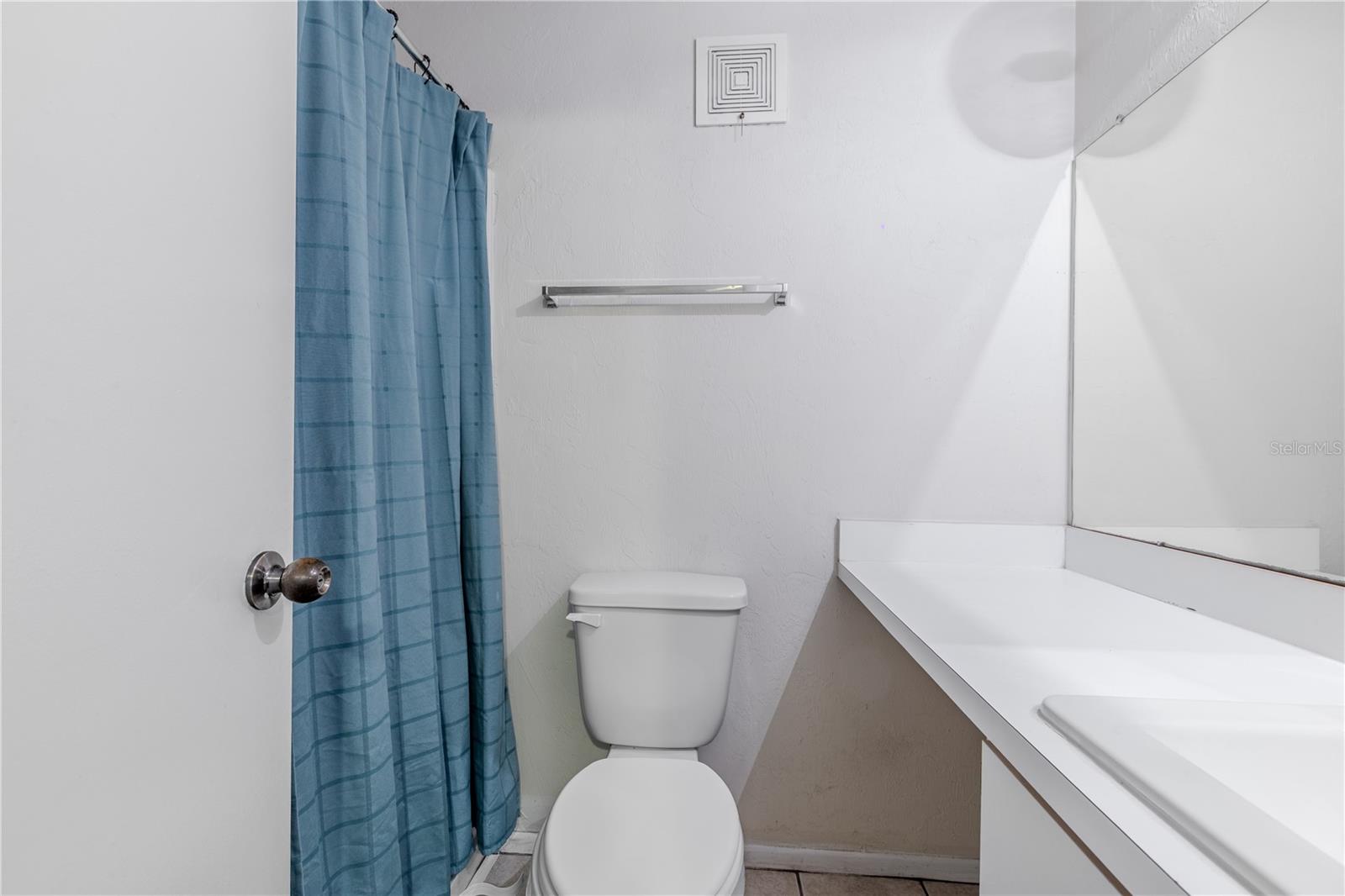 4000 SW 23RD STREET, #2-307, Gainesville, FL 32608 4000 SW 23RD STREET, #2-307, Gainesville, FL 32608