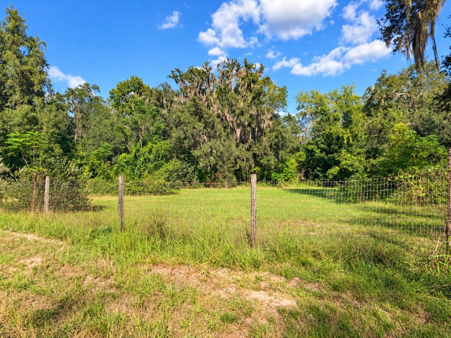 2591 SE 27TH STREET, Gainesville, FL 32641