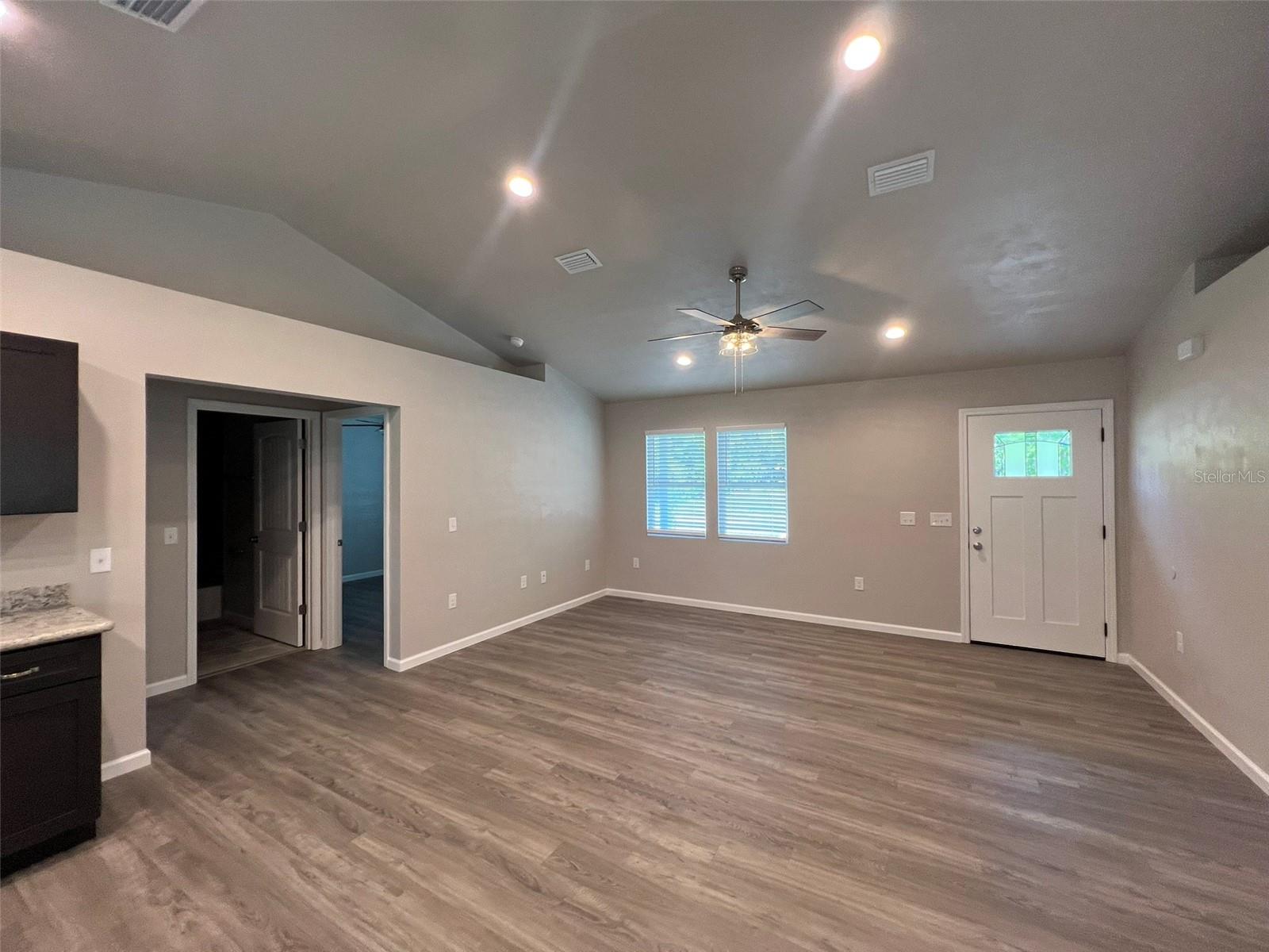 24737 W US 27 HIGHWAY, High Springs, FL 32643