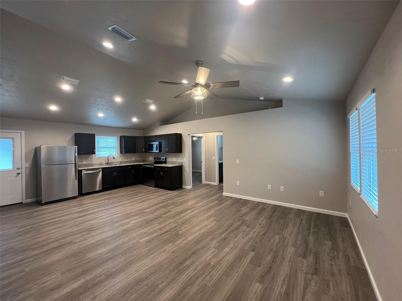 24737 W US 27 HIGHWAY, High Springs, FL 32643