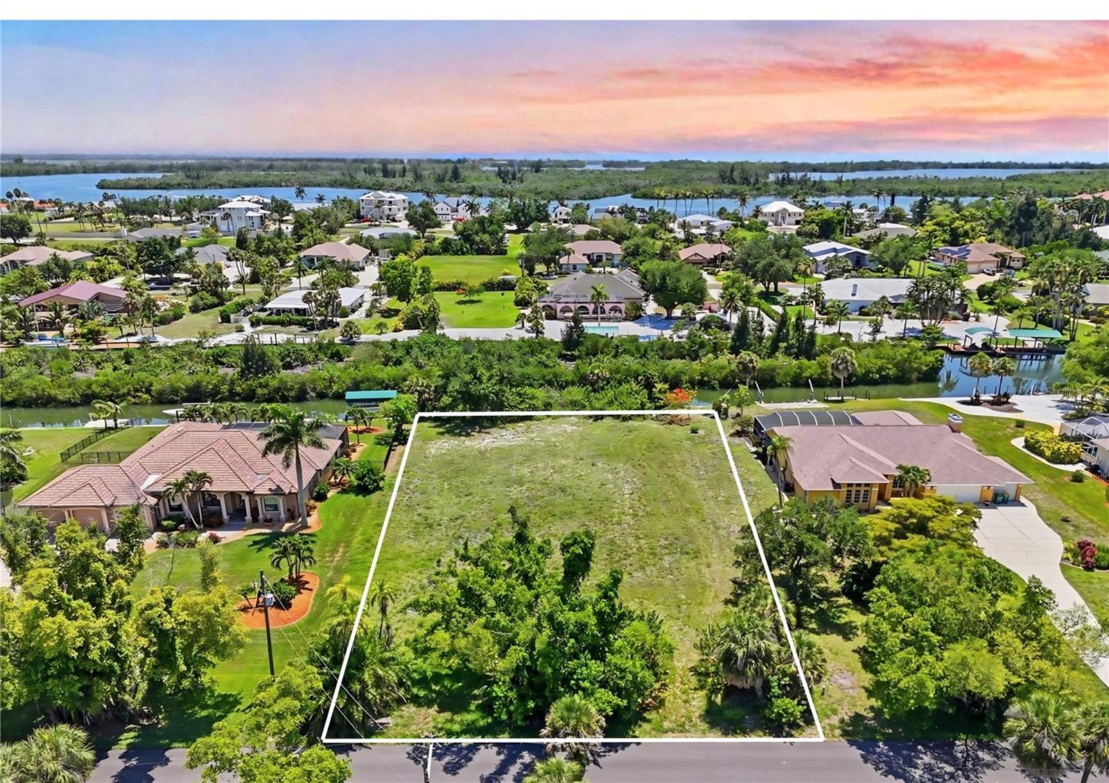 305 SPANIARDS ROAD, Placida, FL 33946 305 SPANIARDS ROAD, Placida, FL 33946