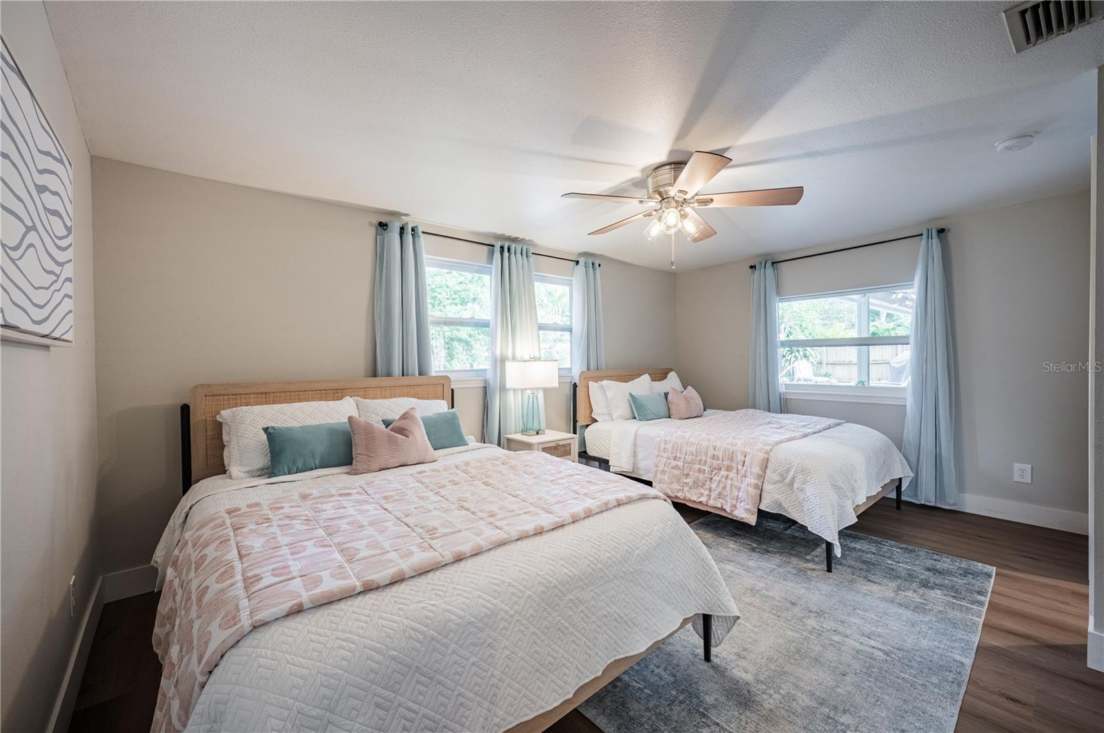 1462 MORROW DRIVE, Clearwater, FL 33756