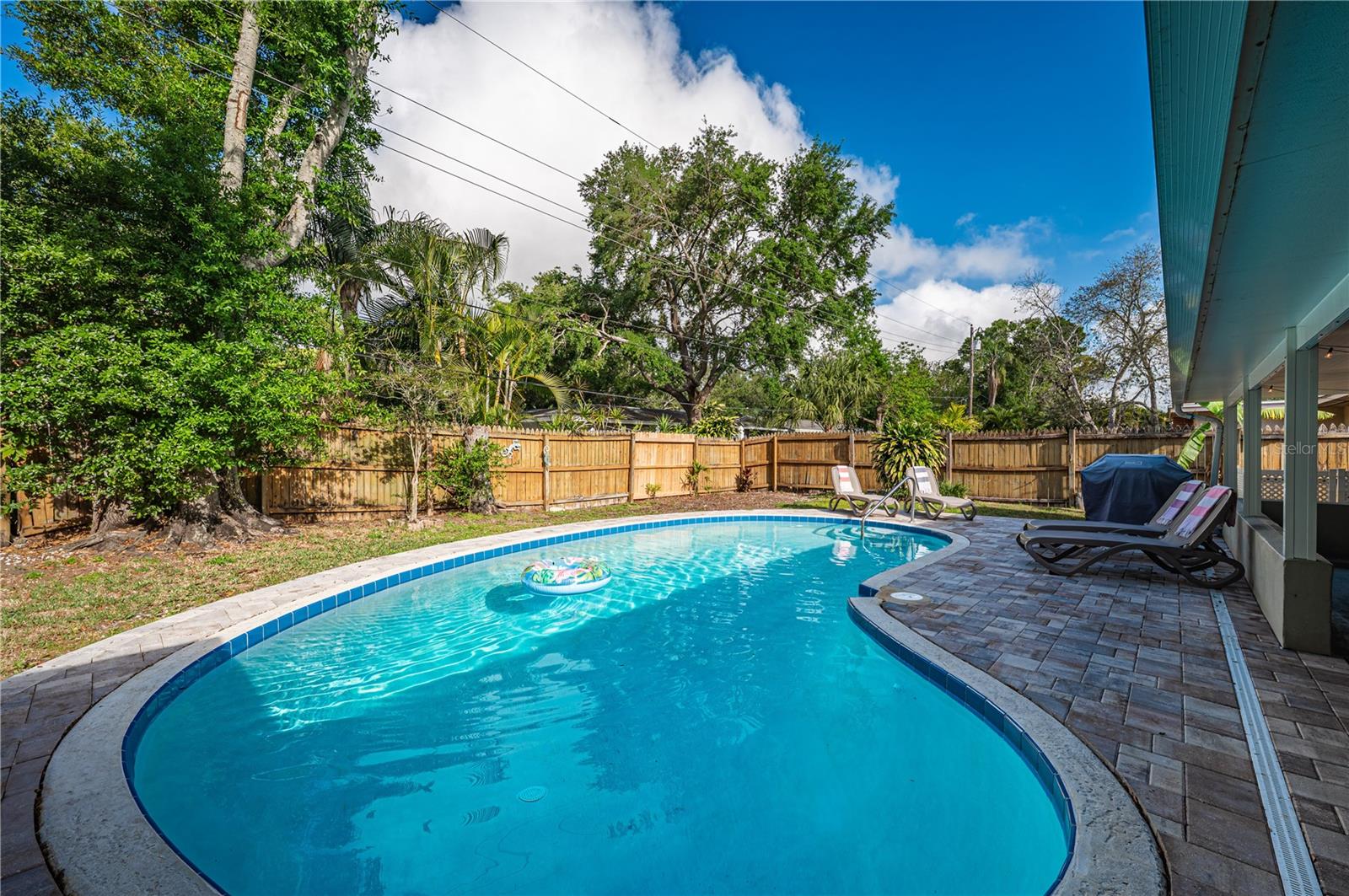 1462 MORROW DRIVE, Clearwater, FL 33756