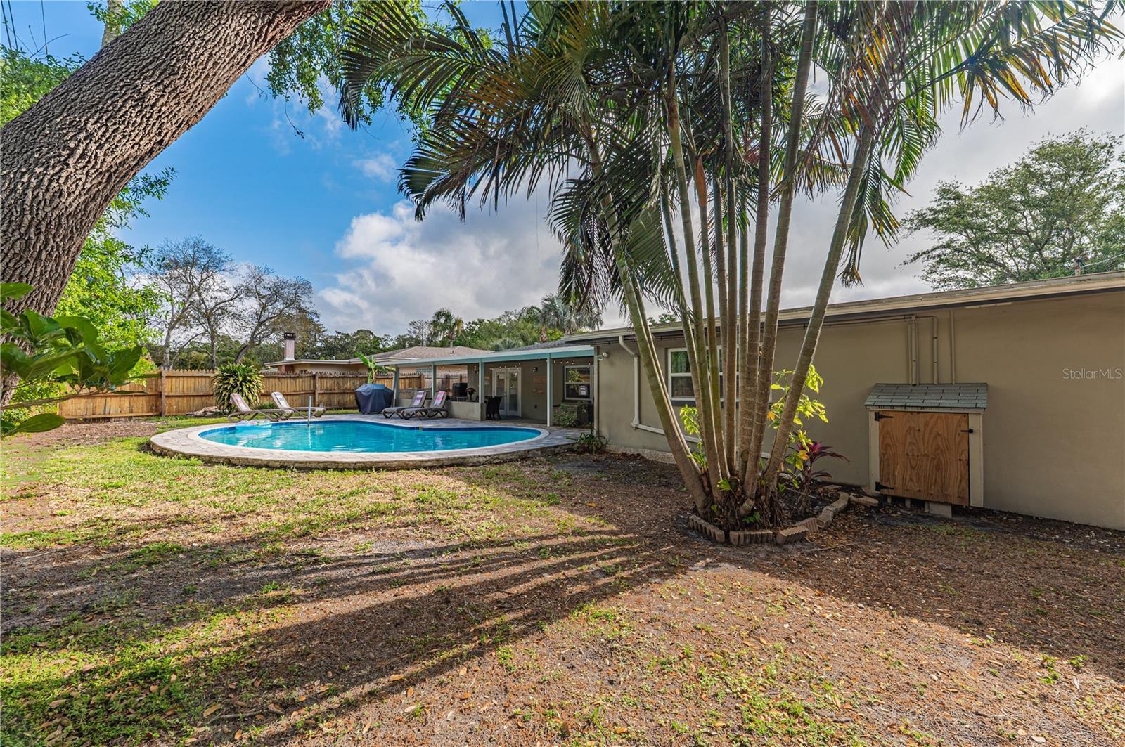 1462 MORROW DRIVE, Clearwater, FL 33756