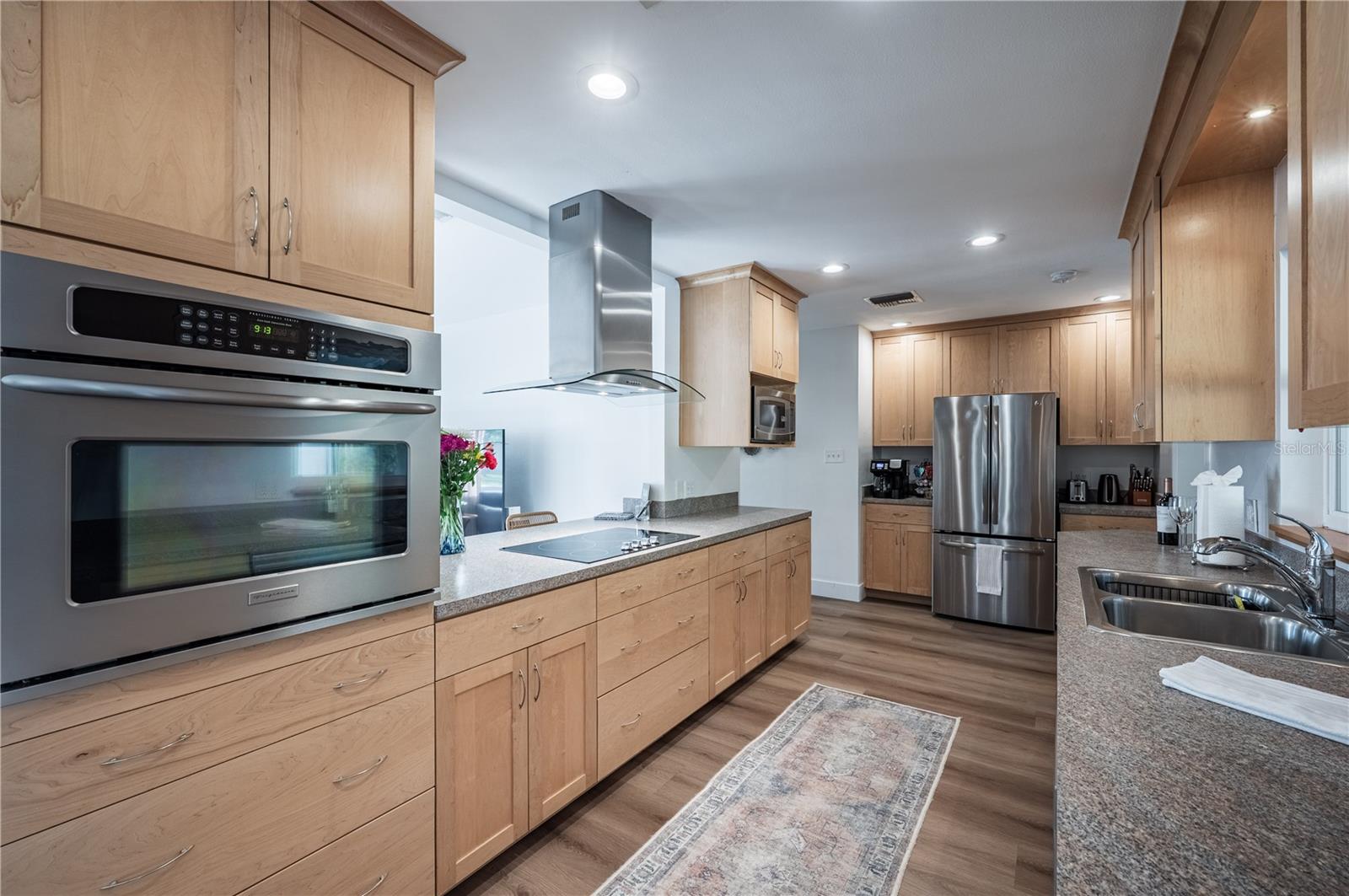 1462 MORROW DRIVE, Clearwater, FL 33756