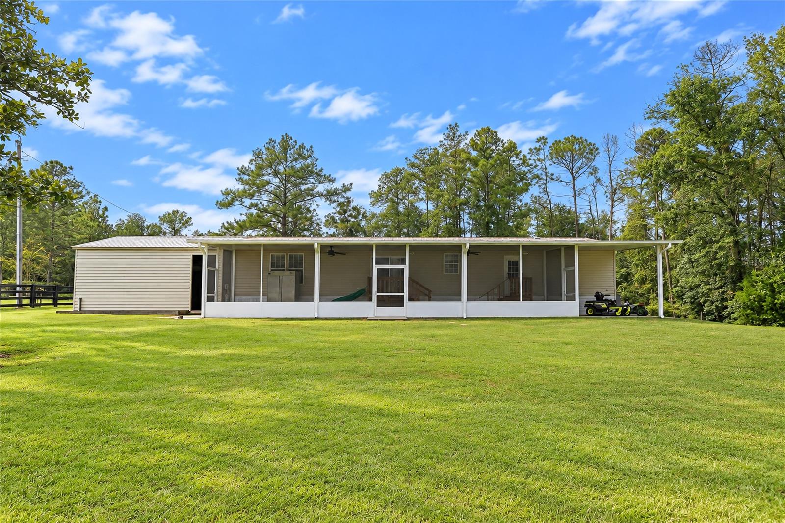 5125 NE COUNTY ROAD 1469, Hawthorne, FL 32640