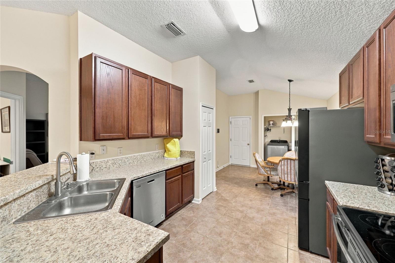 8114 NW 52ND STREET, Gainesville, FL 32653