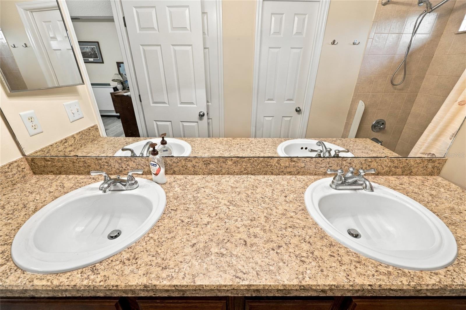 8114 NW 52ND STREET, Gainesville, FL 32653