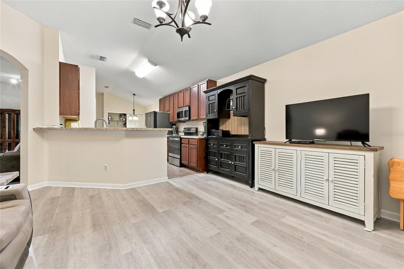 8114 NW 52ND STREET, Gainesville, FL 32653