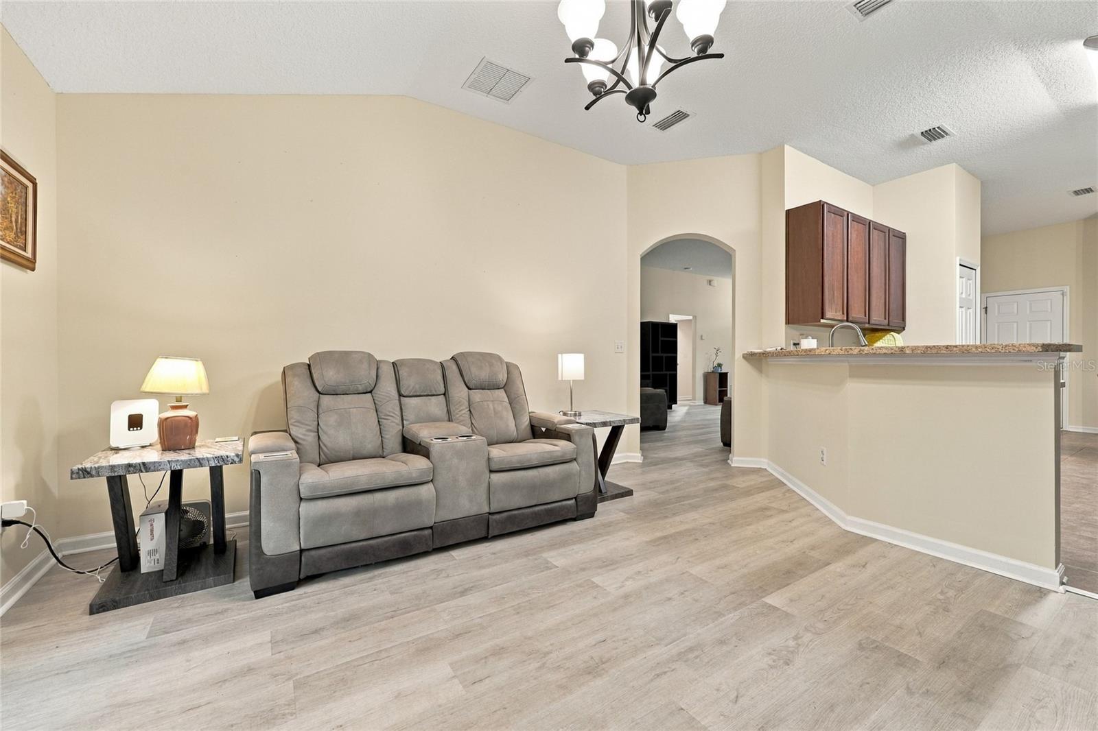 8114 NW 52ND STREET, Gainesville, FL 32653